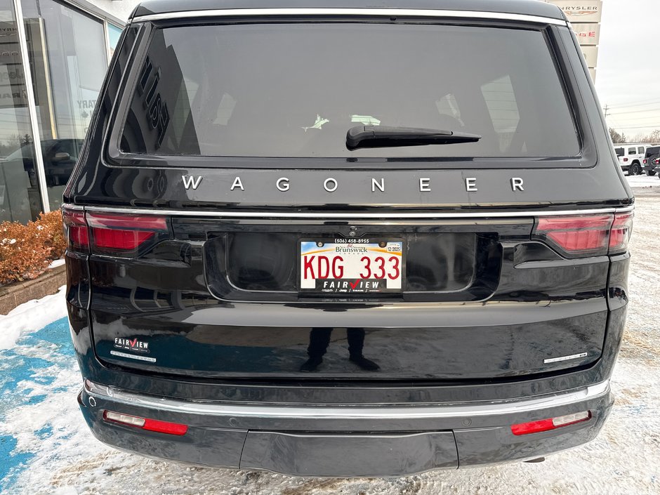 Jeep Wagoneer Series III 2022
