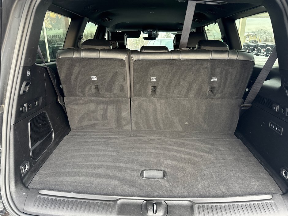 Jeep Wagoneer Series III 2022