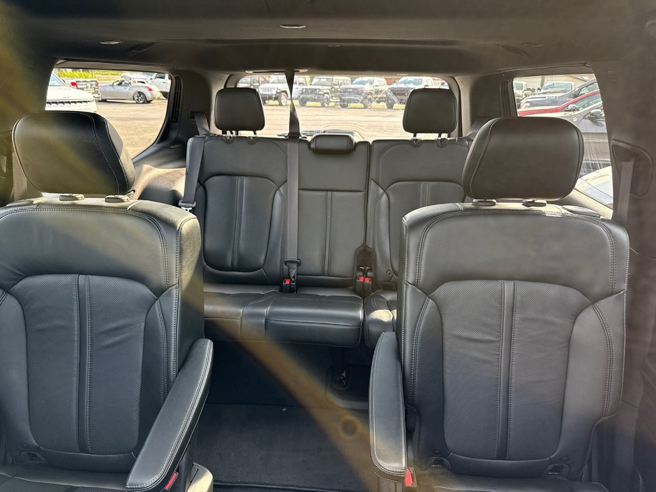 2023 Jeep Wagoneer Series III Three sunroof’s three TVs air suspension price tag over 120 K New