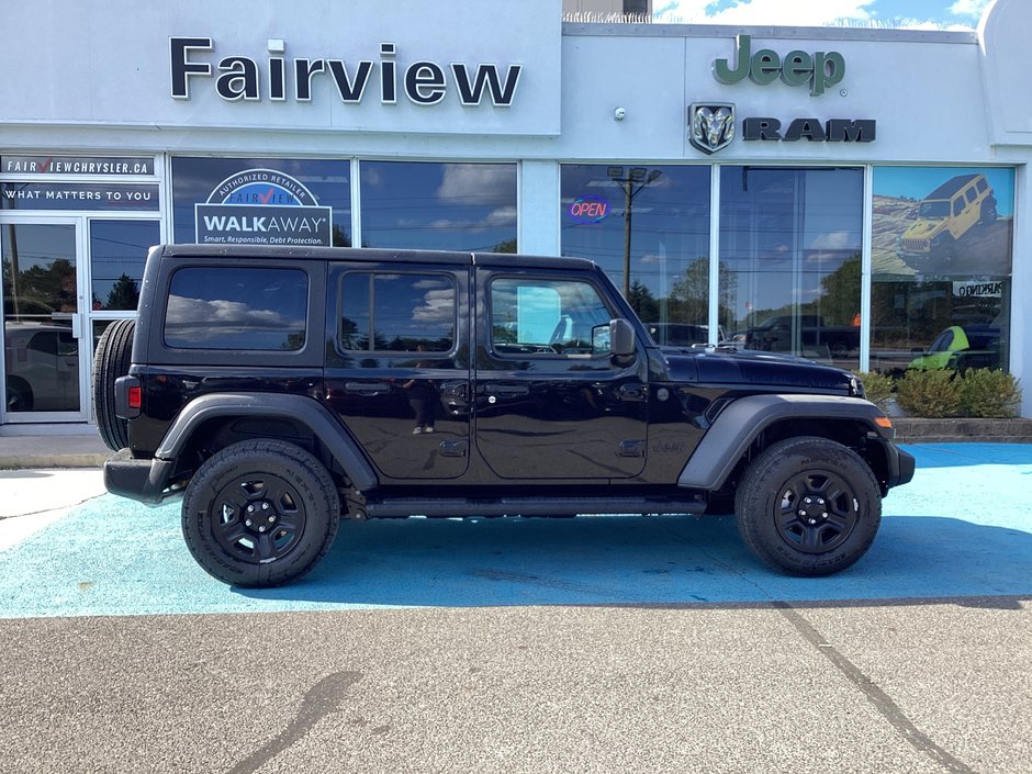 2025 Jeep WRANGLER 4-Door SPORT