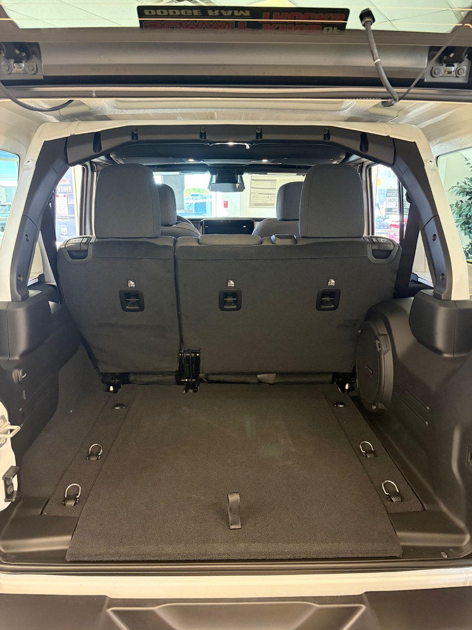 2026 Jeep Wrangler 4-Door WILLYS