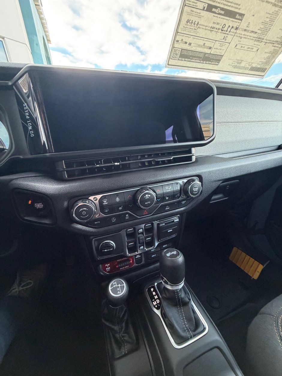 2026 Jeep Wrangler 4-Door WILLYS