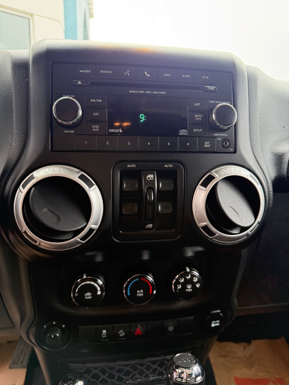 2015 Jeep WRANGLER UNLIMITED SAHARA AS TRADED