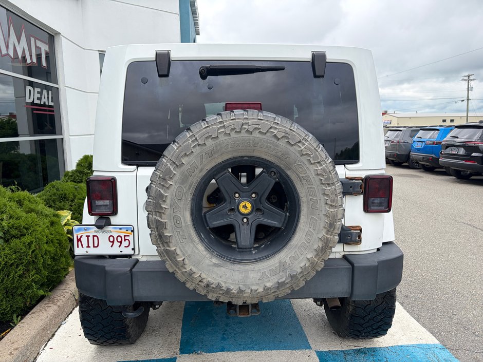 2016 Jeep WRANGLER UNLIMITED RUBICON