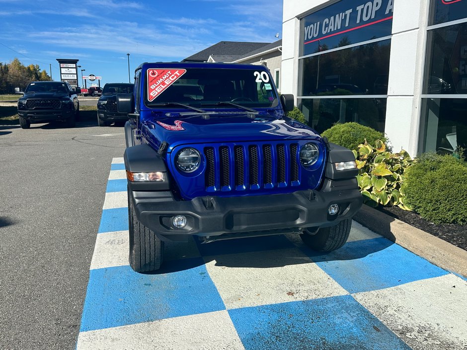 Jeep Wrangler Unlimited SPORT 2020