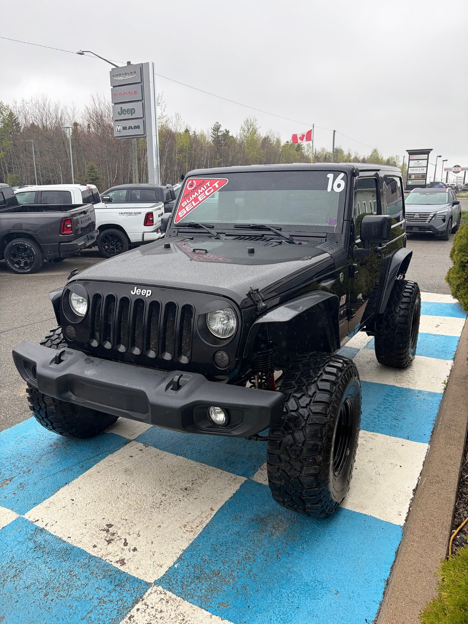 2016 Jeep WRANGLER SAHARA