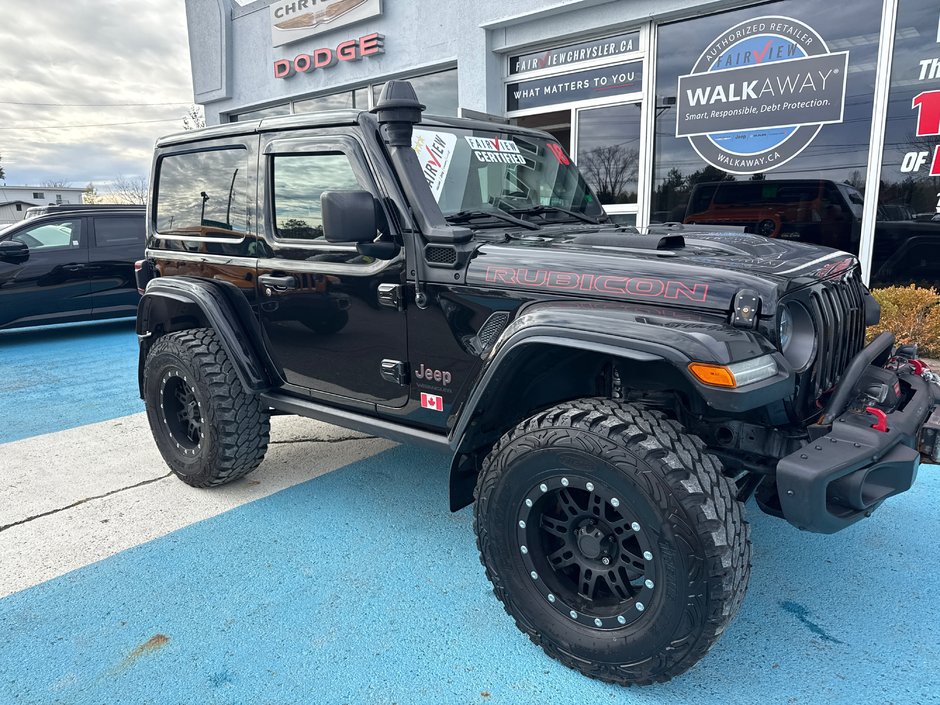 2018 Jeep Wrangler Rubicon Over 10 K in extras 35 inch rim, tire, fox lift, snorkel, steel bumper, package, , wench!!