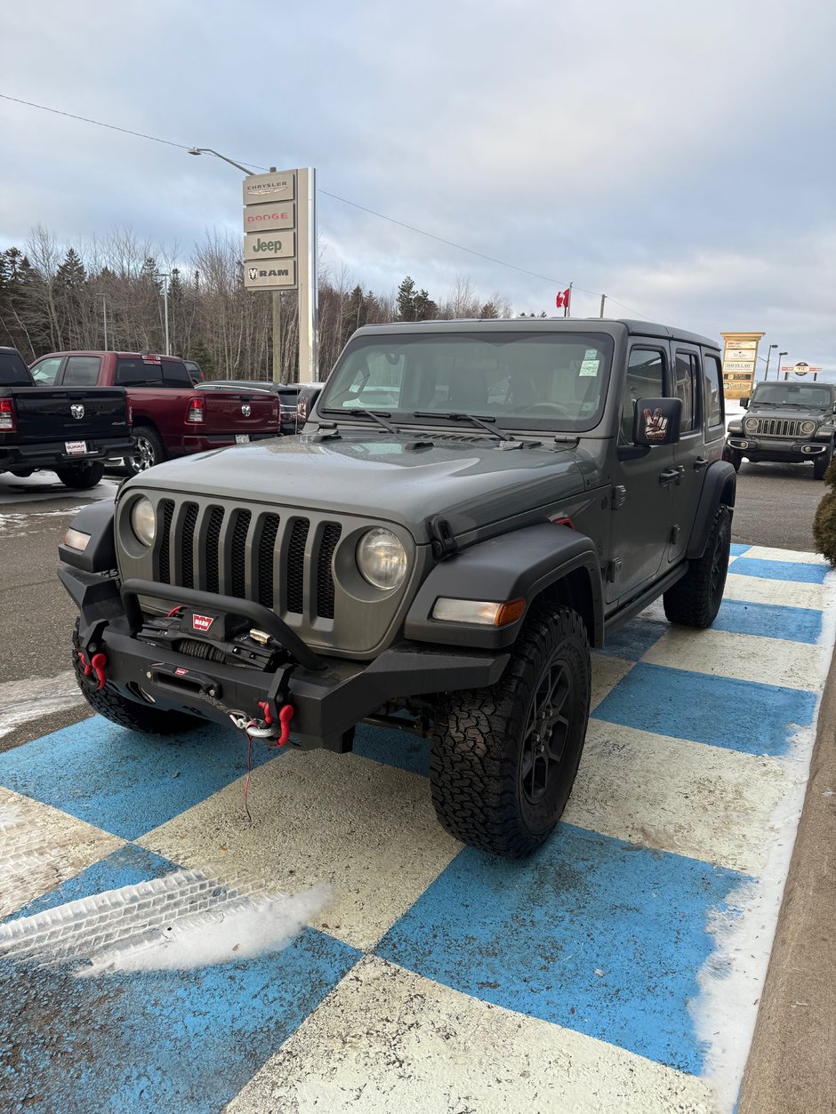 2022 Jeep Wrangler UNLIMITED SPORT