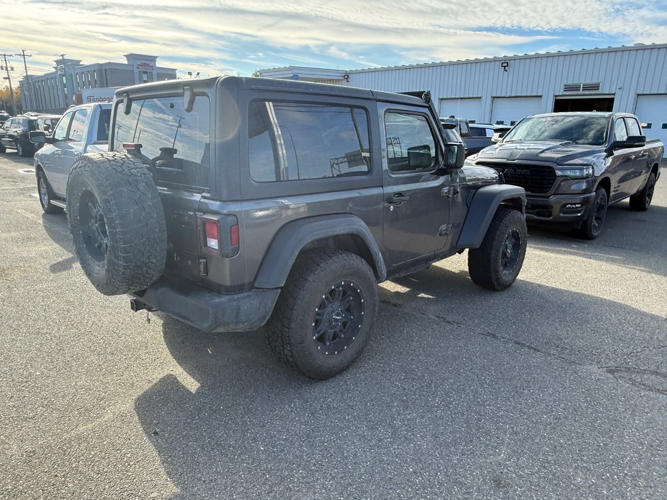 2022 Jeep WRANGLER SPORT