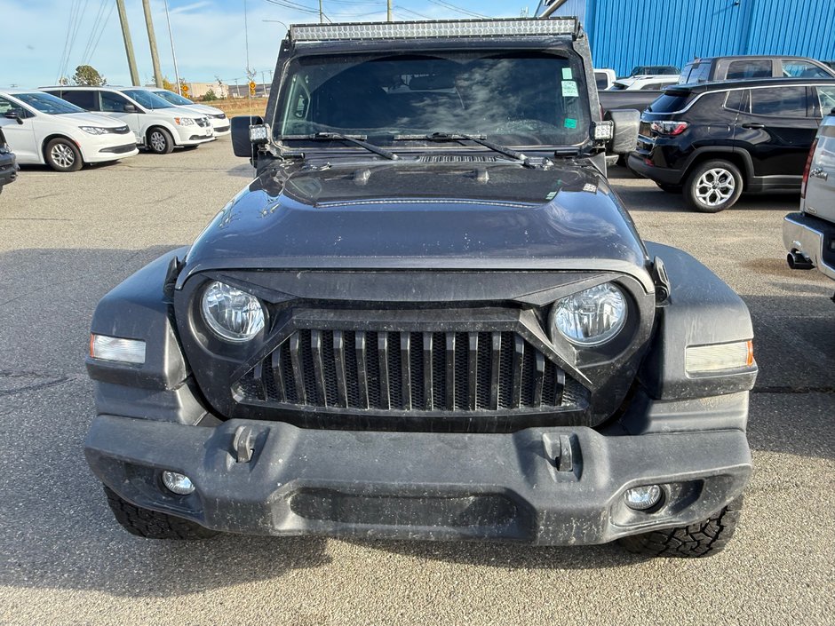 2022 Jeep WRANGLER SPORT