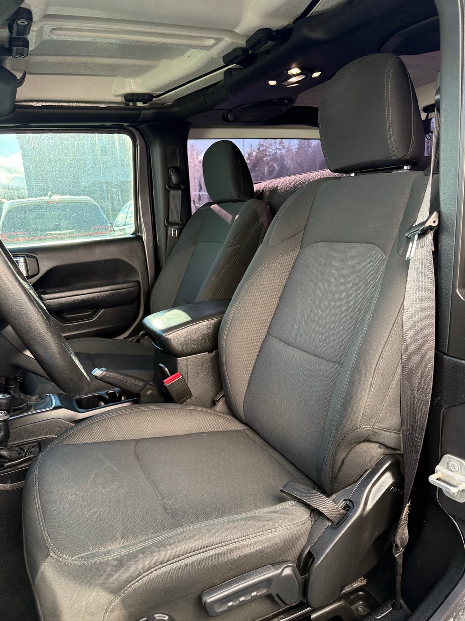 2022 Jeep WRANGLER SPORT AS TRADED - MANUAL