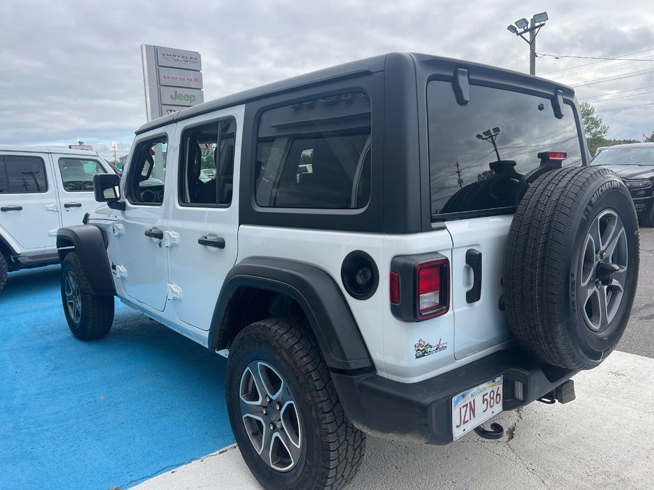 Jeep Wrangler Sport S 2023