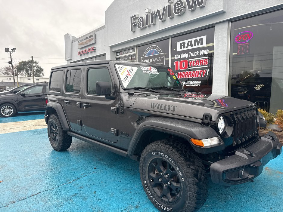 2023 Jeep Wrangler Willys Navigation and heated seats