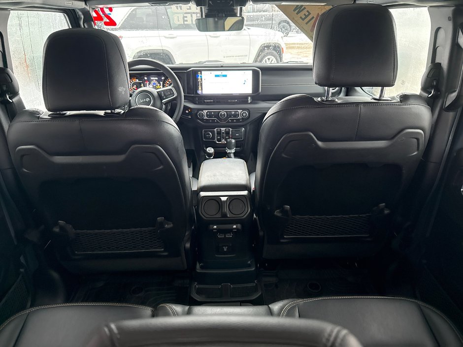 2024 Jeep Wrangler Sahara Two sets of tires and rims winter rims and tires are on