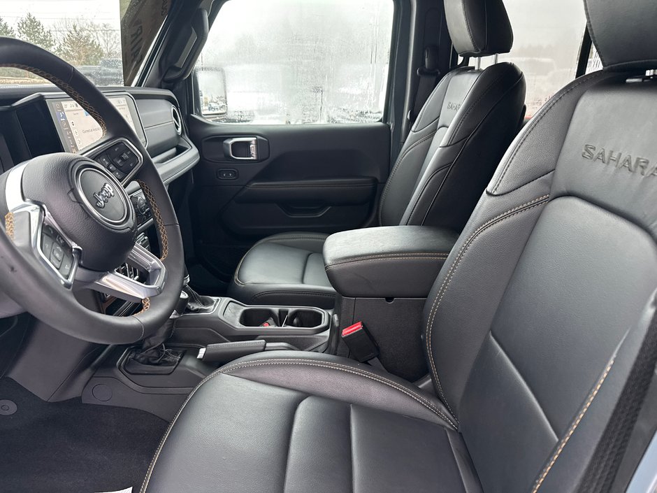 2024 Jeep Wrangler Sahara Two sets of tires and rims winter rims and tires are on