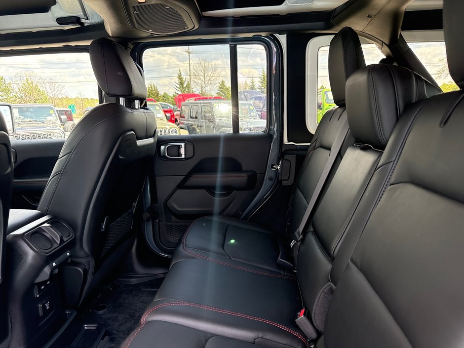 2024 Jeep Wrangler Rubicon X