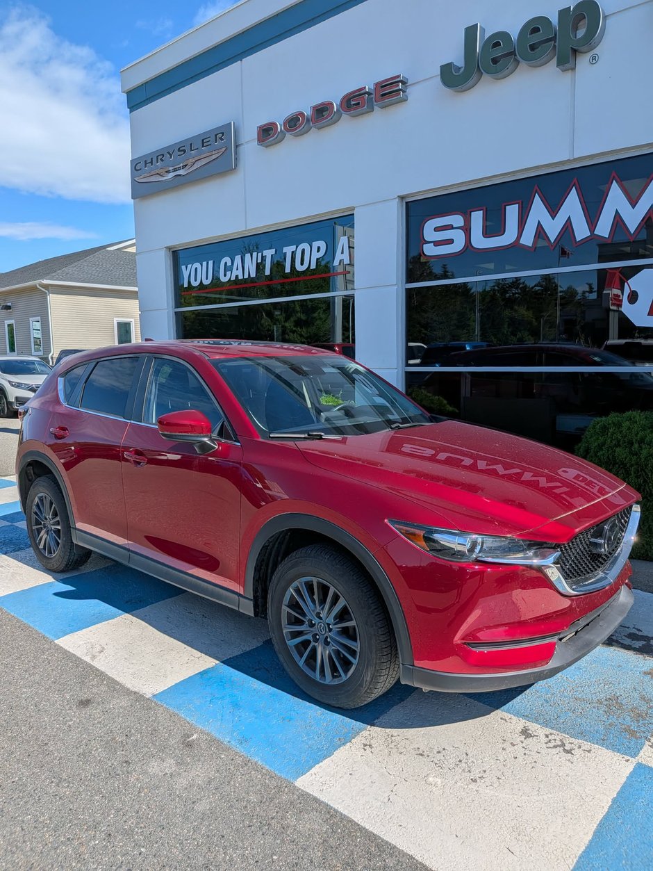 2020 Mazda CX-5 GS EXTREMELY LOW KM!