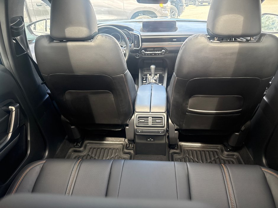 2024 Mazda CX-50 GT