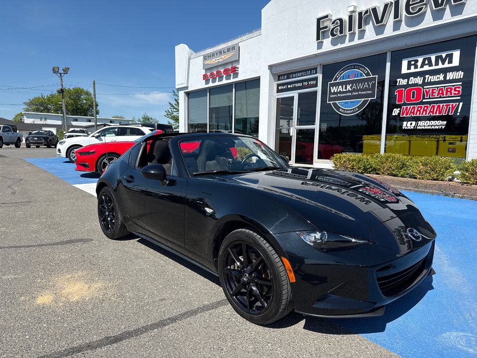 2021 Mazda MX-5 RF GS-P Hardtop convertible
