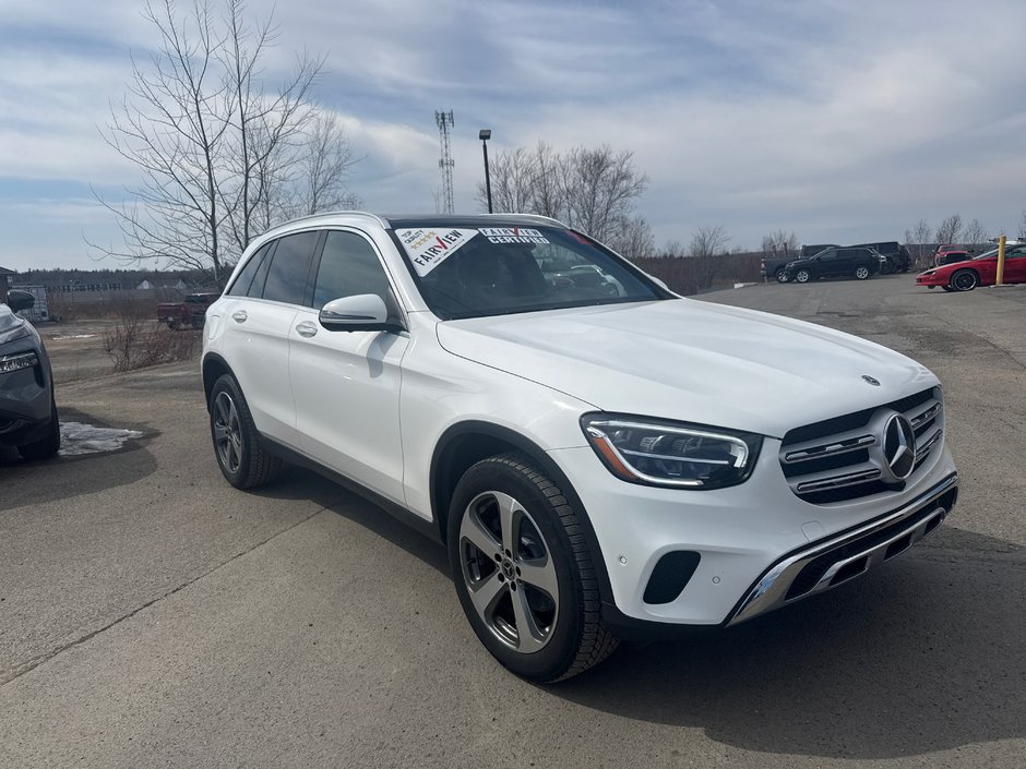 2022 Mercedes-Benz GLC 300