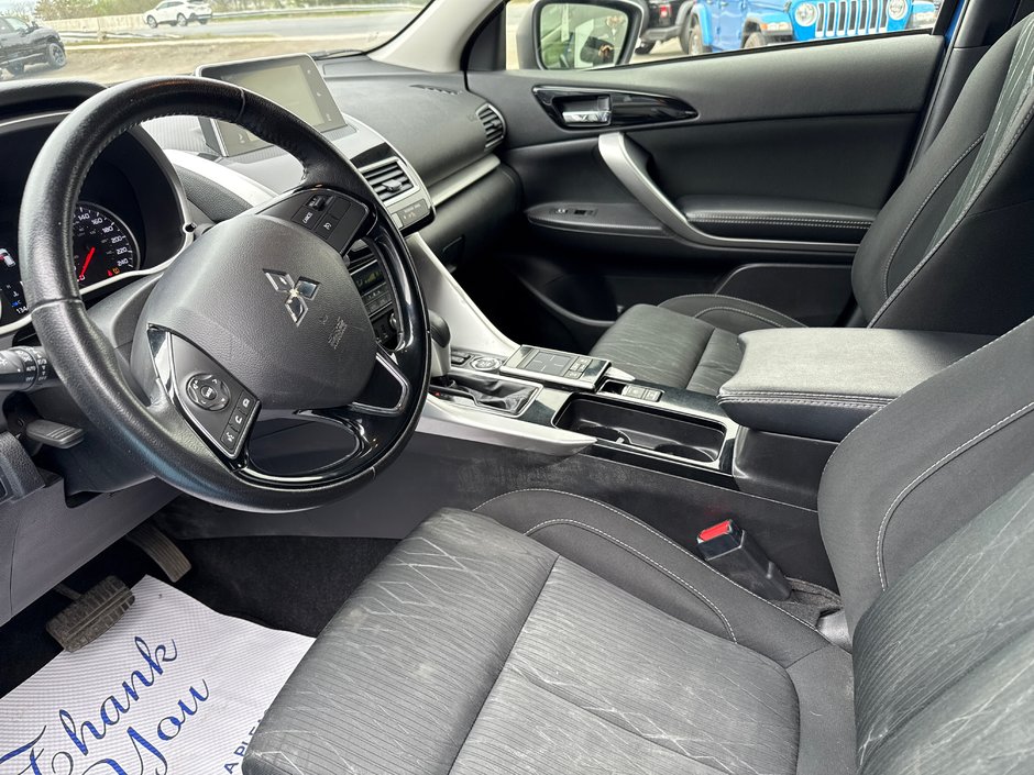 2018 Mitsubishi ECLIPSE CROSS