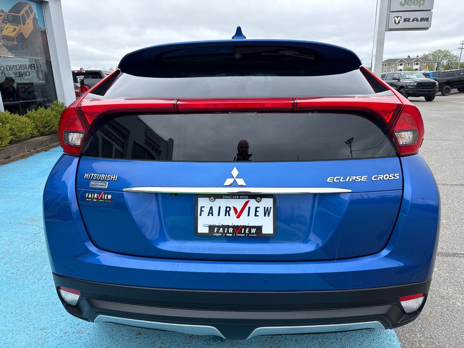 2018 Mitsubishi ECLIPSE CROSS