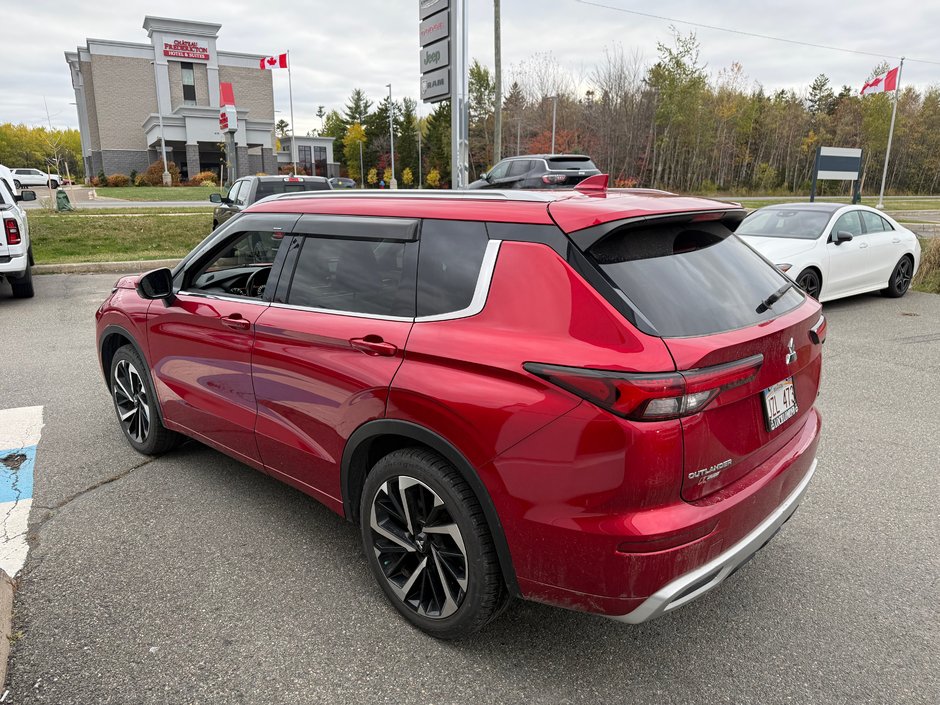 2022 Mitsubishi OUTLANDER GT PREMIUM