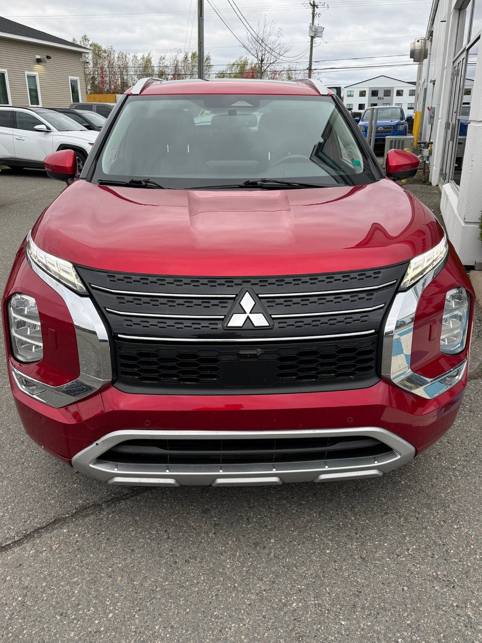 2022 Mitsubishi OUTLANDER GT PREMIUM