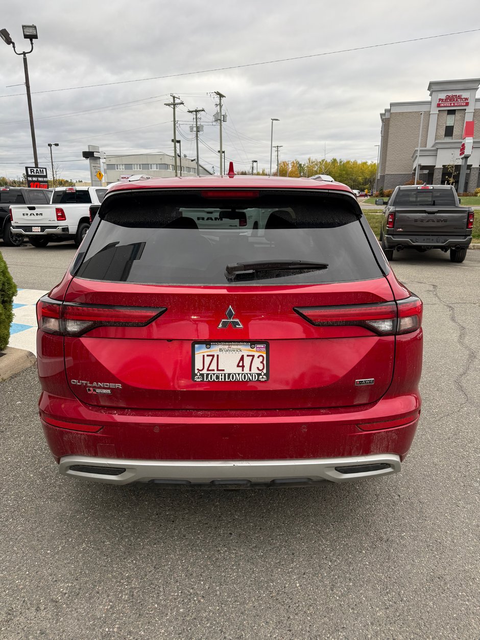 2022 Mitsubishi OUTLANDER GT PREMIUM