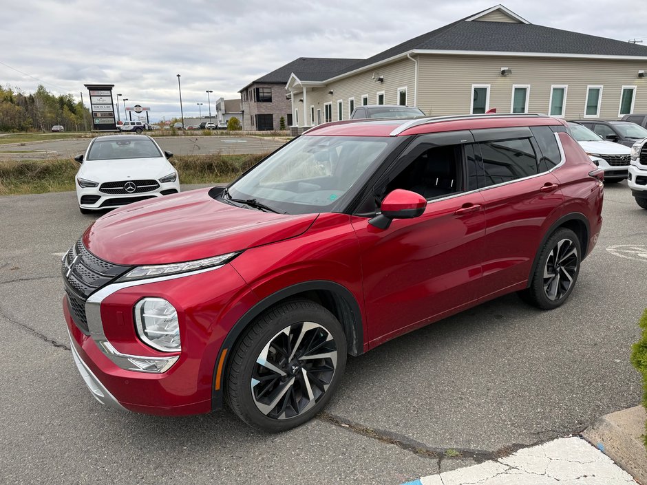 2022 Mitsubishi OUTLANDER GT PREMIUM
