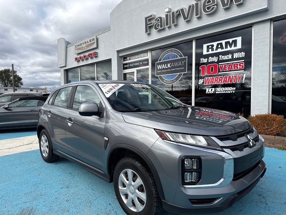 2021 Mitsubishi RVR ES