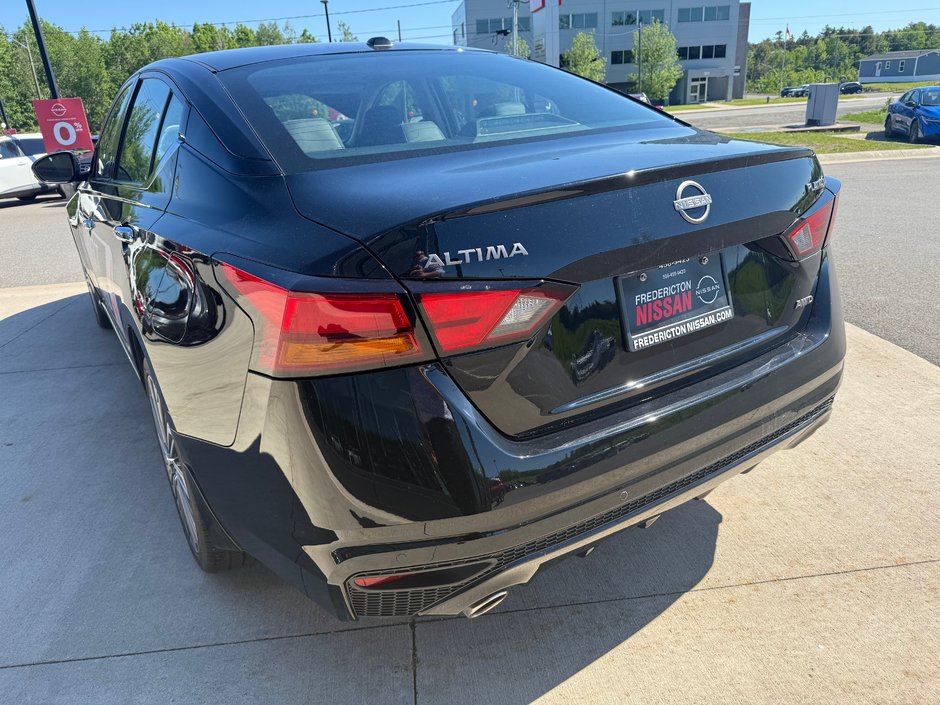 Nissan ALTIMA PLATINUM 2025