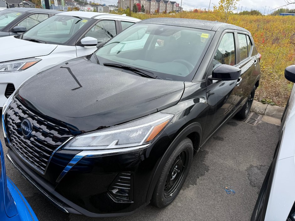 Nissan KICKS PLAY S 2025