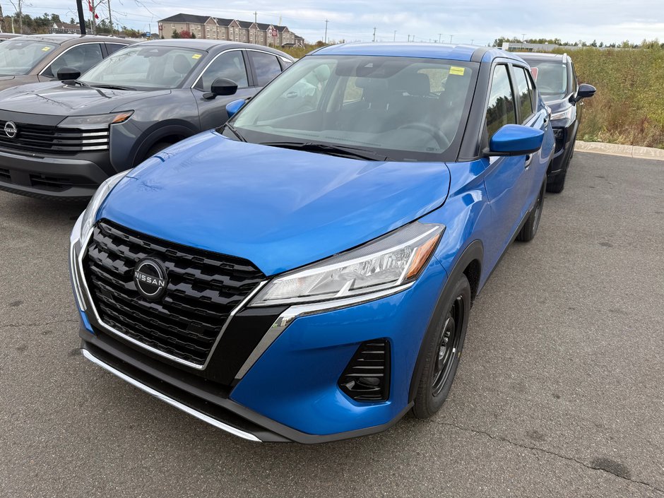 2025 Nissan KICKS PLAY S