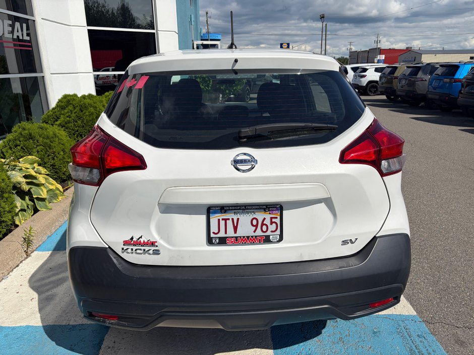 2019 Nissan KICKS SV