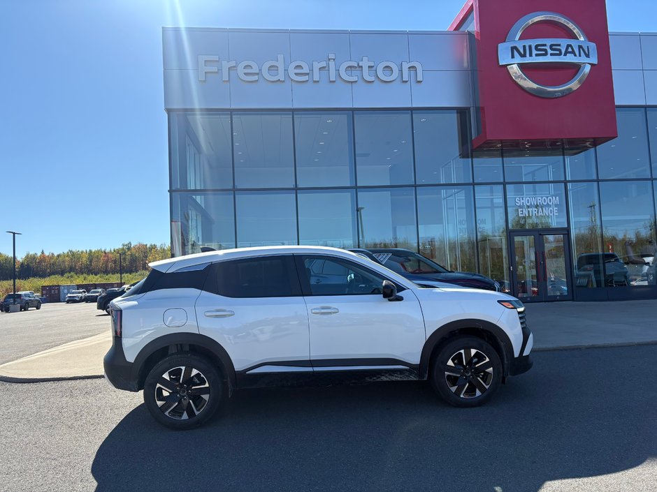Nissan KICKS SV 2026