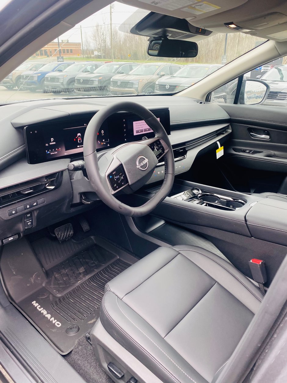 2025 Nissan Murano SV