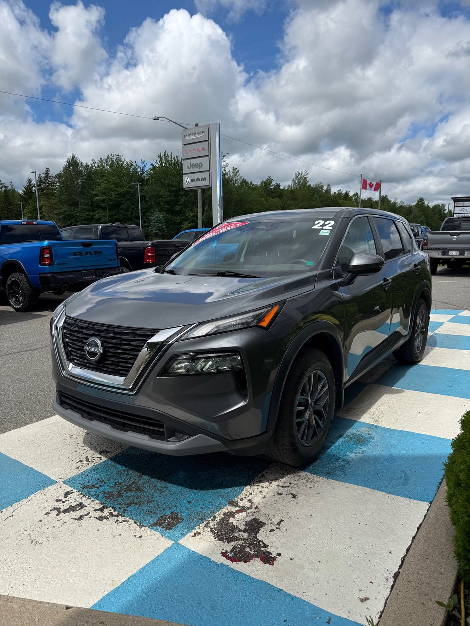 2022 Nissan ROGUE S