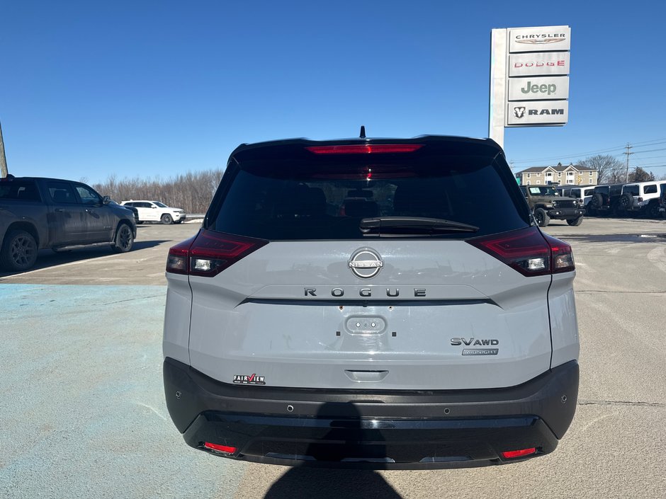 2023 Nissan Rogue SV midnight edition Fully loaded, leather sunroof, NAV black edition 360 camera cameras