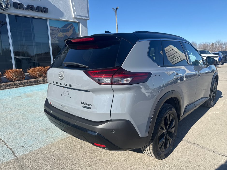 2023 Nissan Rogue SV midnight edition Fully loaded, leather sunroof, NAV black edition 360 camera cameras