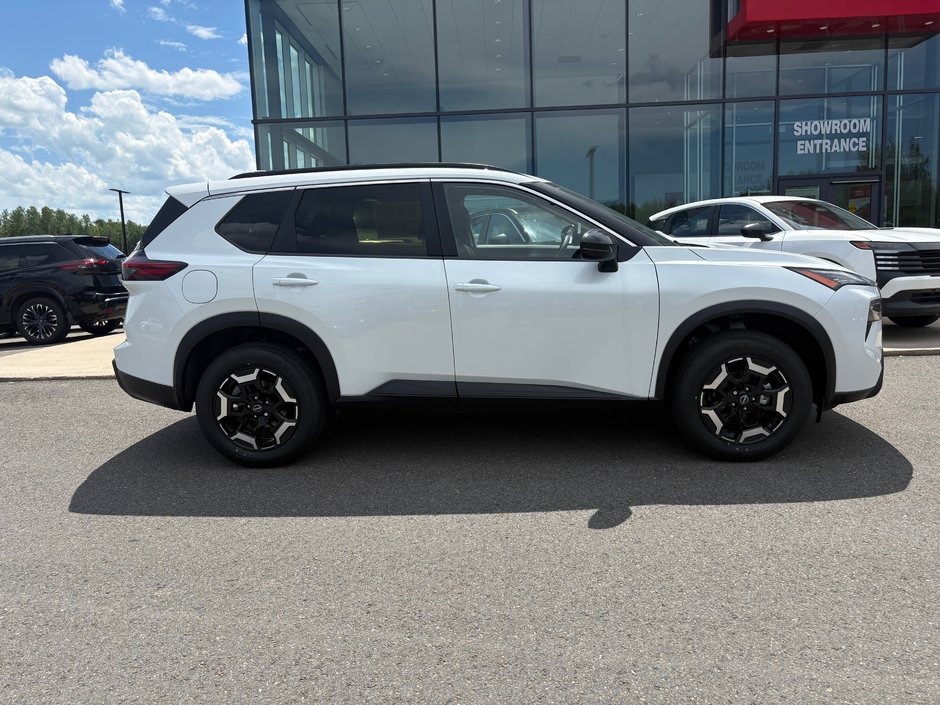 Nissan Rogue MIDNIGHT EDITION 2025