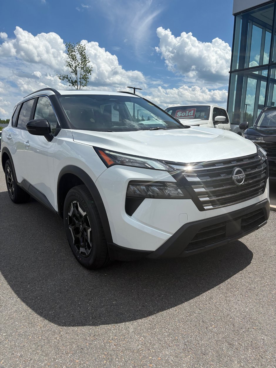 Nissan Rogue MIDNIGHT EDITION 2025
