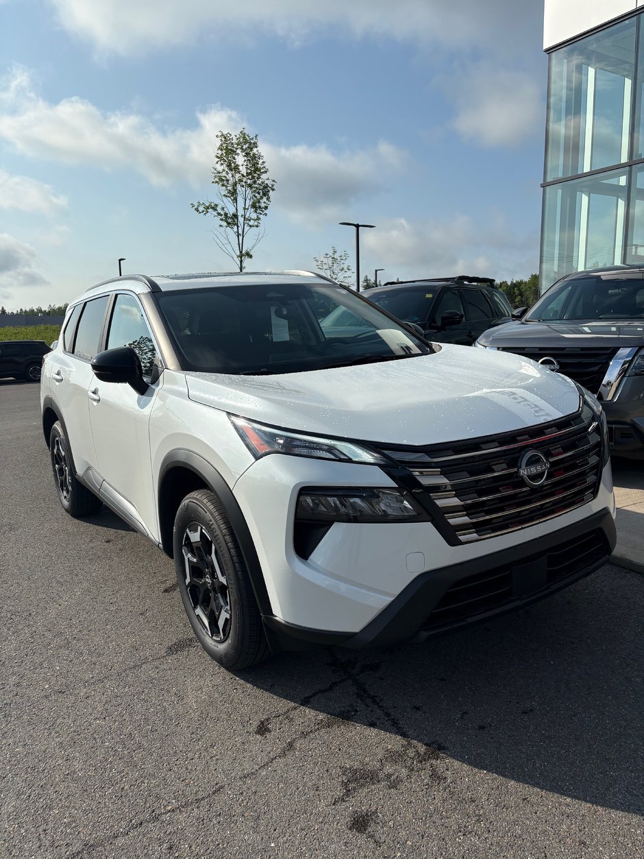 2025 Nissan Rogue MIDNIGHT EDITION