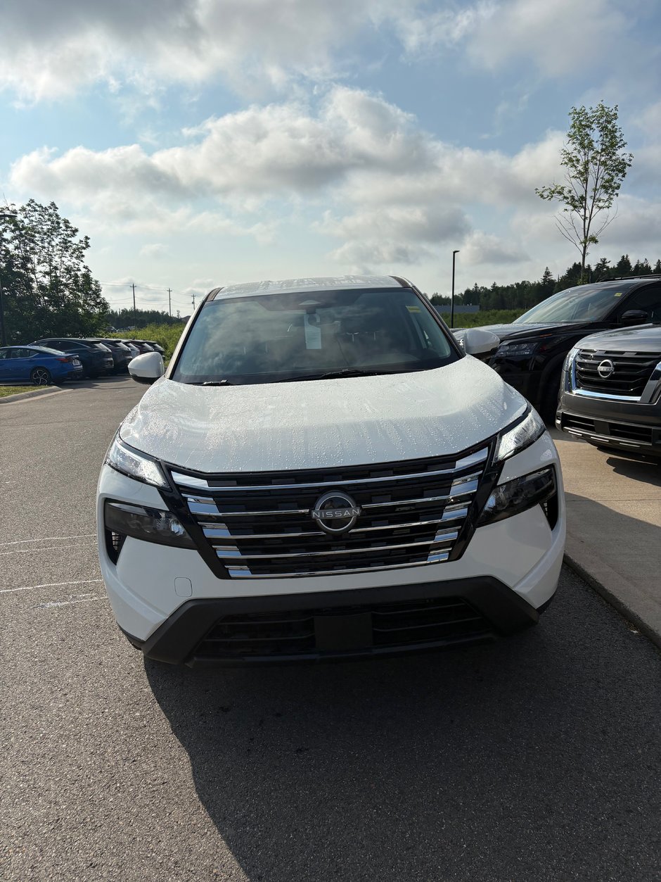 2025 Nissan Rogue S