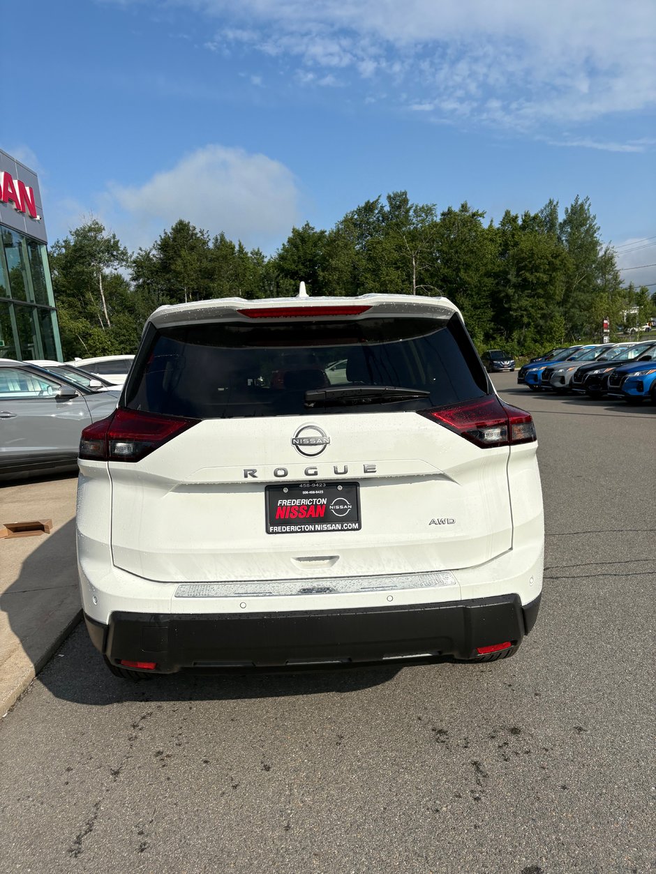 2025 Nissan Rogue S