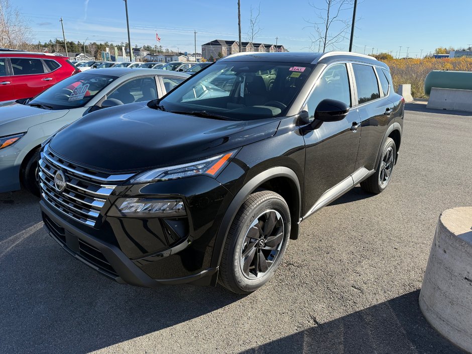 2026 Nissan ROGUE SV MOONROOF