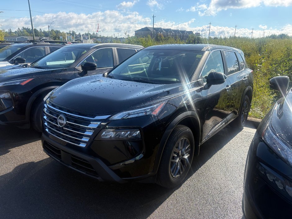 Nissan ROGUE S 2026