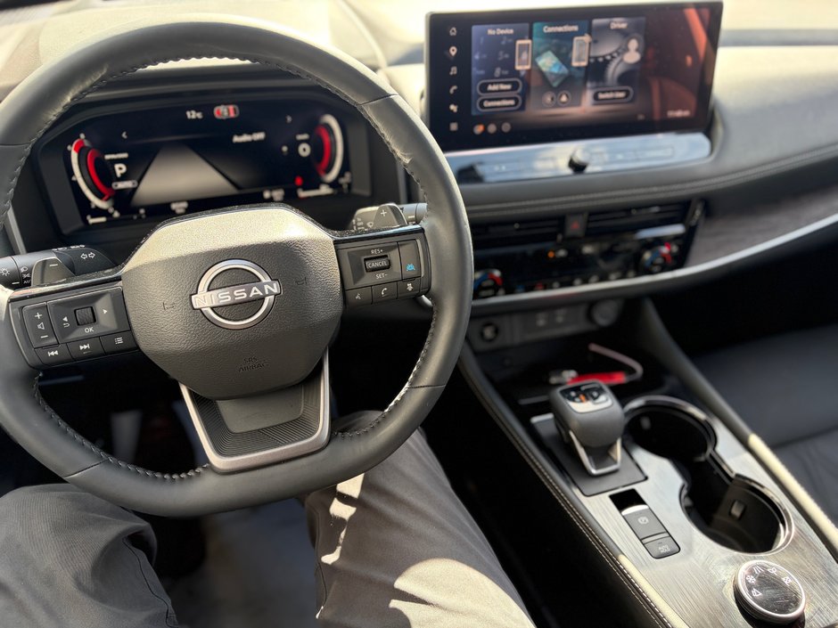 2026 Nissan ROGUE PLATINUM 1-OWNER LOCAL TRADE!