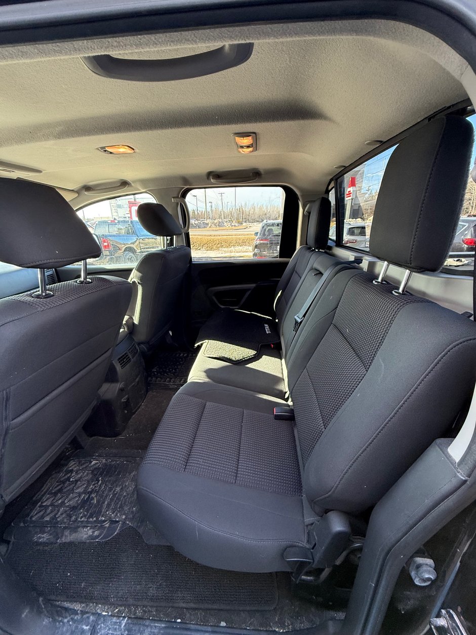 2015 Nissan Titan SV AS TRADED