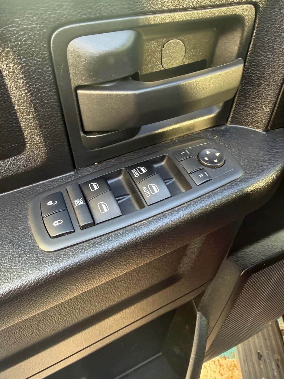 2019 Ram 1500 CLASSIC EXPRESS